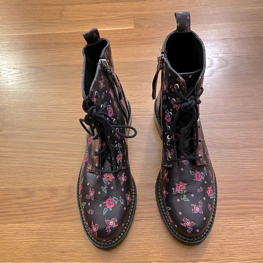 Rebecca Minkoff Gerry Floral Ditsy Print Nappa Combat Boots 7.5 NWOT
